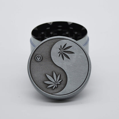 Silver Ying Yang Grinder - Smokerhontas